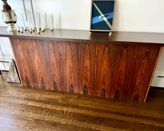 Mid Century Vladimir Kagan Rosewood Sideboard Buffet Credenza Console Bar w/Custom Sliding Top