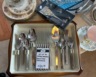 Set of 50 Oneida Community Frost Fire Flatware