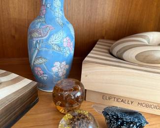 Paperweights, Decorative Vases