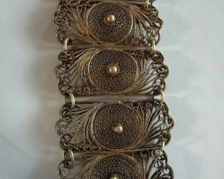 Vintage Mexican Gold Tone Filigree Link Bracelet second image