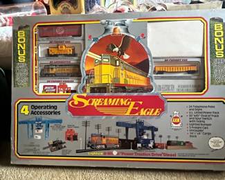 AHM Screaming Eagle HO Scale Electric Train Set