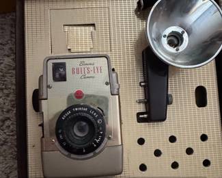 Kodak Brownie BullsEye Camera with Flash Outfit