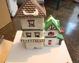 Department Dickens Village Poulterer House