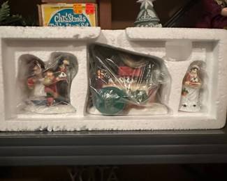 Department Heritage Village Collection Christmas Pudding Costermonger Set of