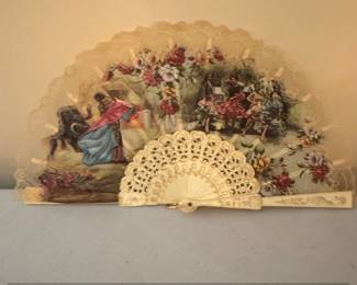 Vintage Hand Fan with Romantic Scene and Floral Motifs