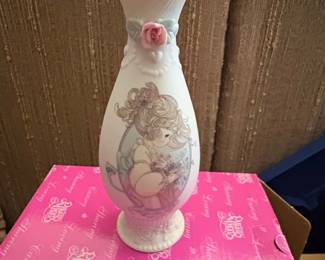Precious Moments Sharing the Joy Vase
