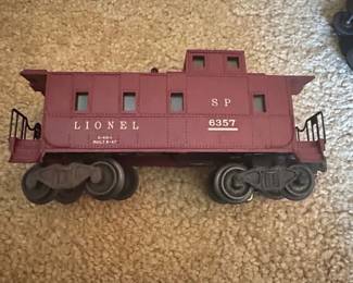 Lionel SP Caboose Toy Train Car