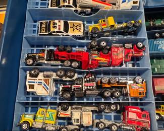 Matchbox Highway Truck Case with Mini Die Cast Trucks including BJ The Bear Kenworth K fourth image