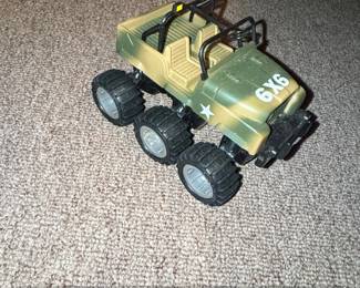 x High Risers XTV Space Explorer Toy Truck