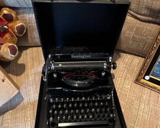 Remington Noiseless Model Typewriter