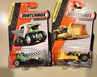 Matchbox On a Mission Construction Vehicles Dump Dozer  Mound Mover