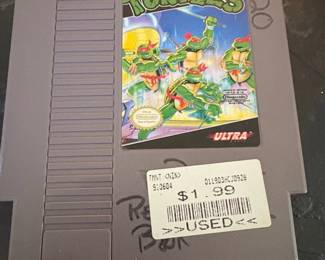 Teenage Mutant Ninja Turtles Nintendo NES Game Cartridge