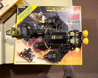 LEGO Space System Blacktron Renegade Set