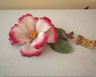 Capodimonte Porcelain Flower Figurine  Dea Capodimonte Napoli