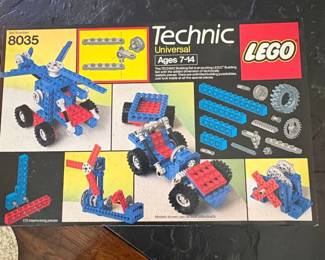 LEGO Technic Universal Building Set