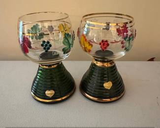 Reuge Musical Wine Glasses with HK Wien Makers Mark  Die Fledermaus Tune