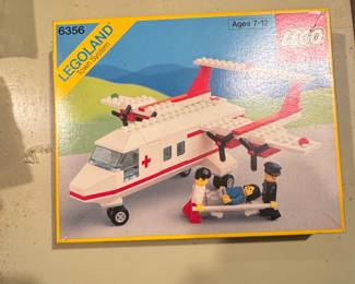 LEGO MedStar Rescue Plane