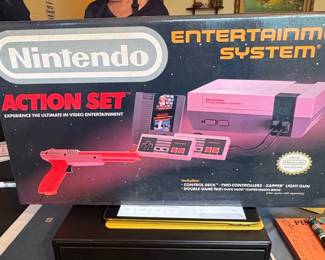 Nintendo Entertainment System Action Set with Zapper Light Gun