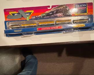 Galoob Micro Machines Transcontinental Freight Lightning Express Trains second image