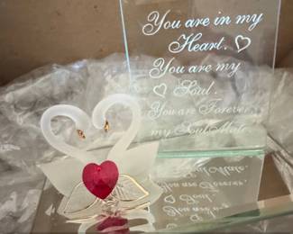Glass Swan Couple with Heart and Engraved Quote You are my Soul Mate