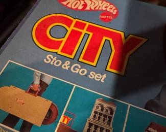 Hot Wheels City Sto  Go Set  third image