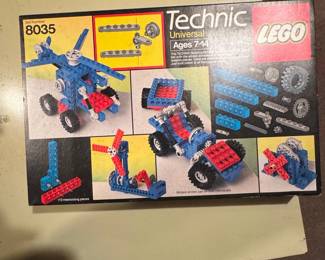 LEGO Technic Universal Building Set