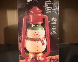 GloThru Snowman Lantern