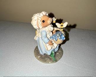 Priscillas Mouse Tales Hear And Bless All Small Things Figurine
