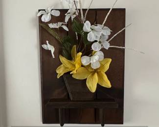 Wall Hanging Floral Arrangement with Wooden Plaque
