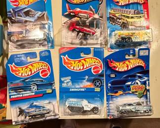 Hot Wheels DieCast Toy Cars Lot of 