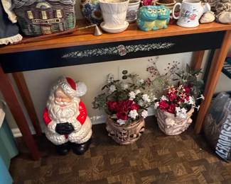 Vintage Ceramic Santa Claus Figurine