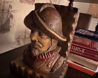 Universal Statuary Spanish Conquistador Bookend