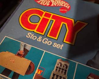 Hot Wheels City Sto Go Set third image