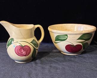 Vintage mixing bowl and pitcher
