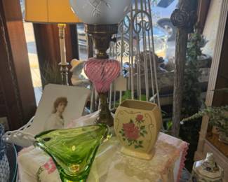 beautiful green glass triangular bowl, floral vase, gone with the wind style oil lamp