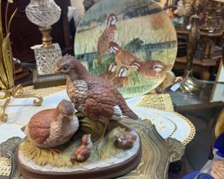 vintage quail family figurine and decorative plate, lamps