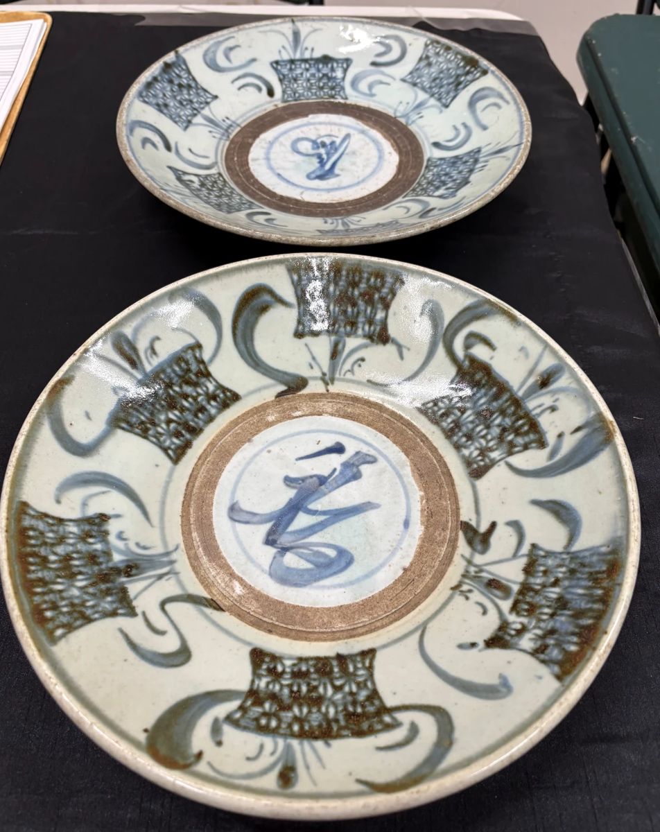 Chinese Swatow ware porcelain