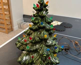 Lighted ceramic Christmas tree