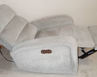 ELECTRIC MOTION CHAIR