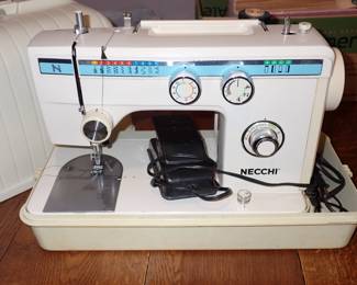 NECCHI SEWING MACHINE