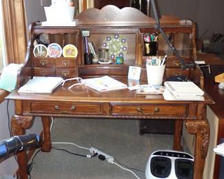 WRITING DESK