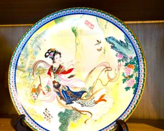 Imperial Jingdezhen porcelain plate