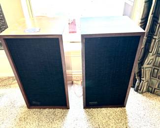 Vintage KLH floor speakers