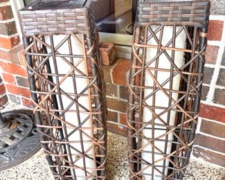 Pair of solar lights