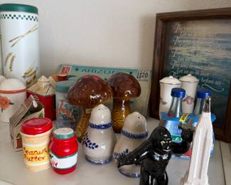 Hundreds of salt and pepper shakers. We will be selling individual and mystery boxes. 