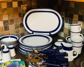 Noritake Primastone with Noritake blue handled flatware