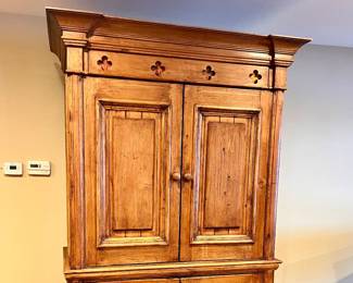Vtg. hand made cabinet w/4 stain glass cutouts that light up and pull out drawers - approx 7' tall by 26" wide 