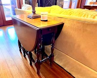 Gate leg, drop down table - another view