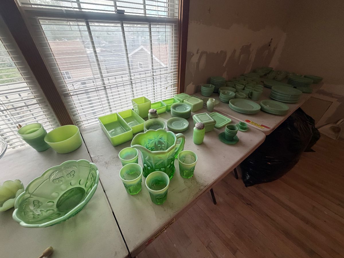 vintage Jadeite kitchenware