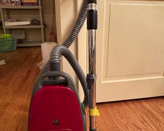 Riccar Canister Vacuum - excellent condition, with accessories